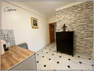Appartement - 99 m² - 5 pièces
