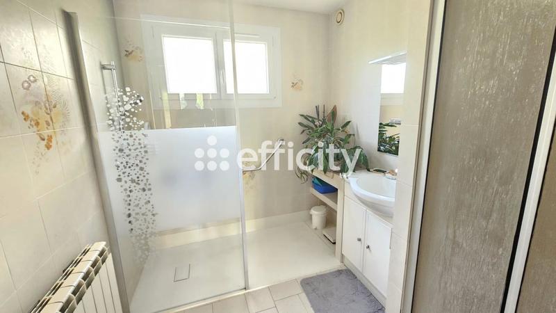 Maison - 135 m² - 5 pièces