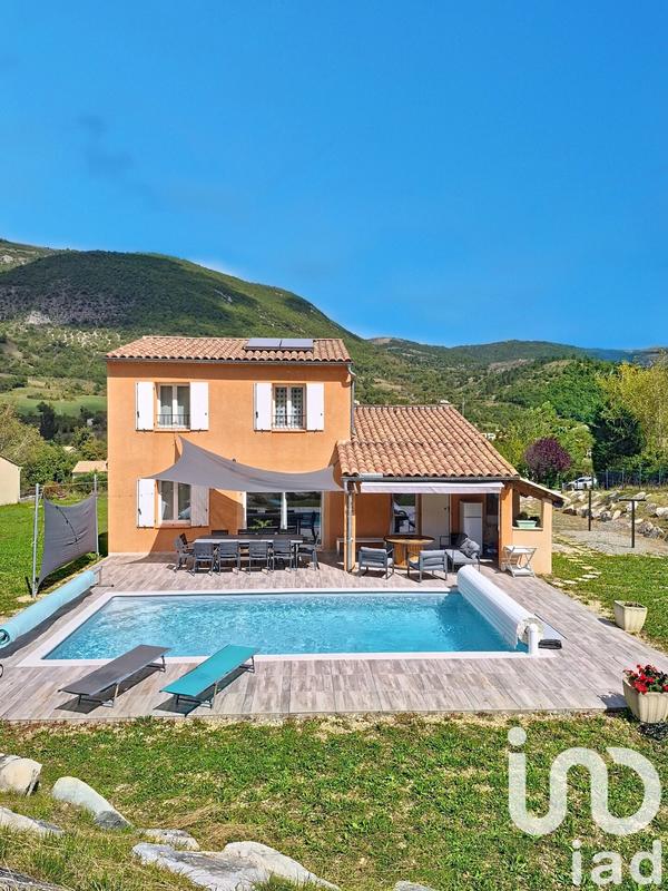 Maison - 118 m² - 5 pièces