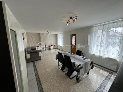 Maison de village - 100 m² - 3 pièces