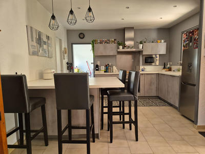 Villa - 95 m² - 5 pièces