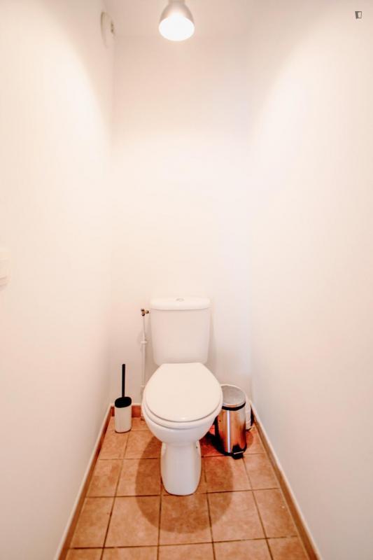 Chambre - 11 m² - 4 pièces