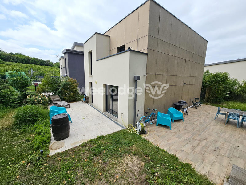 Maison - 97 m² - 5 pièces