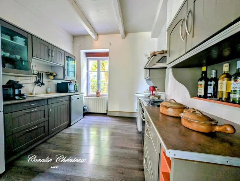 Maison de maîtres - 390 m² - 10 pièces