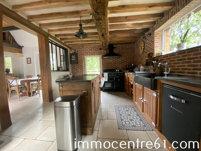 Maison - 160 m² - 6 pièces