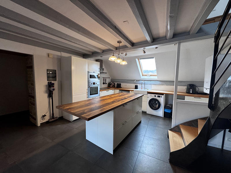 Appartement - 83 m² - 3 pièces