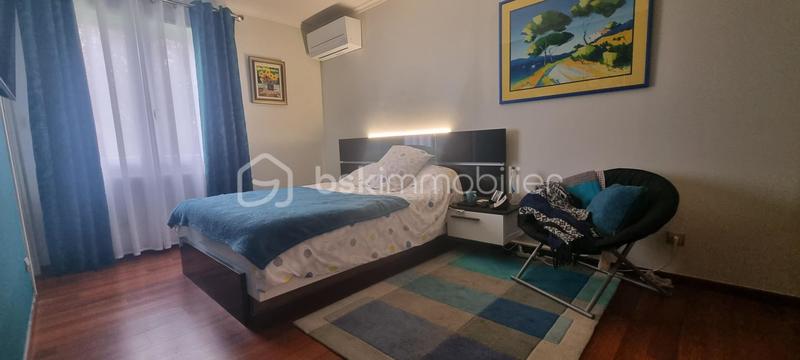 Maison - 107 m² - 6 pièces