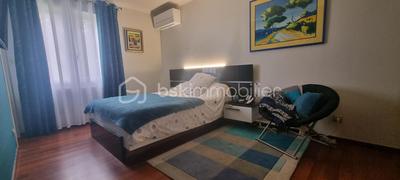 Maison - 107 m² - 6 pièces