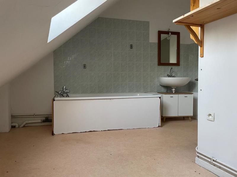 Appartement - 95 m² - 6 pièces