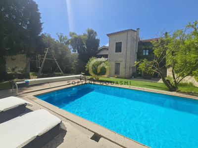 Maison de village - 218 m² - 8 pièces