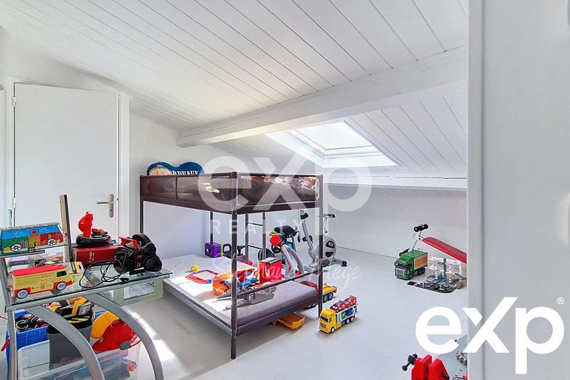 Maison - 173 m² - 6 pièces