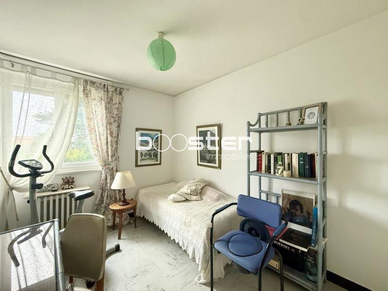 Appartement ancien - 76 m² - 4 pièces