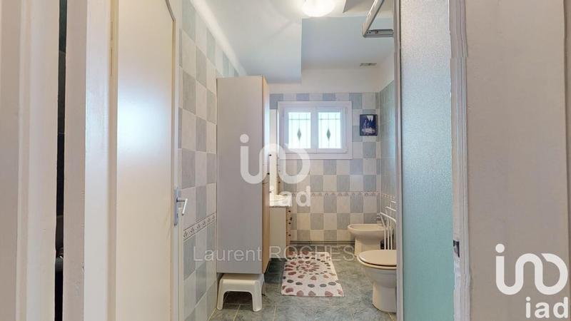 Maison - 372 m² - 12 pièces