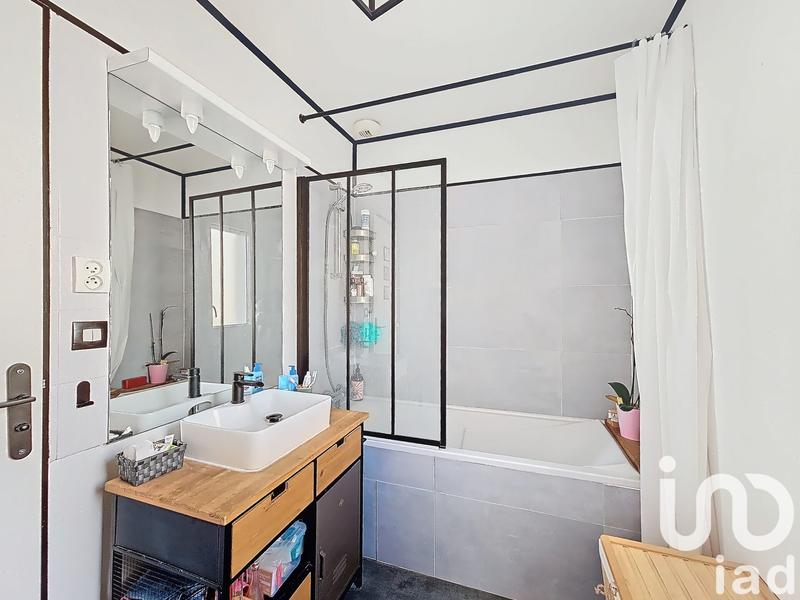 Maison - 74 m² - 4 pièces