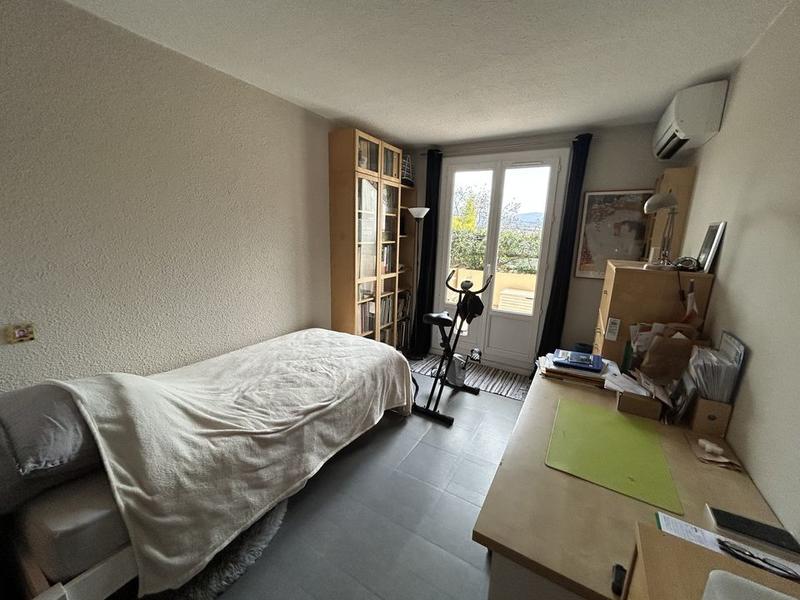 Appartement - 86 m² - 4 pièces