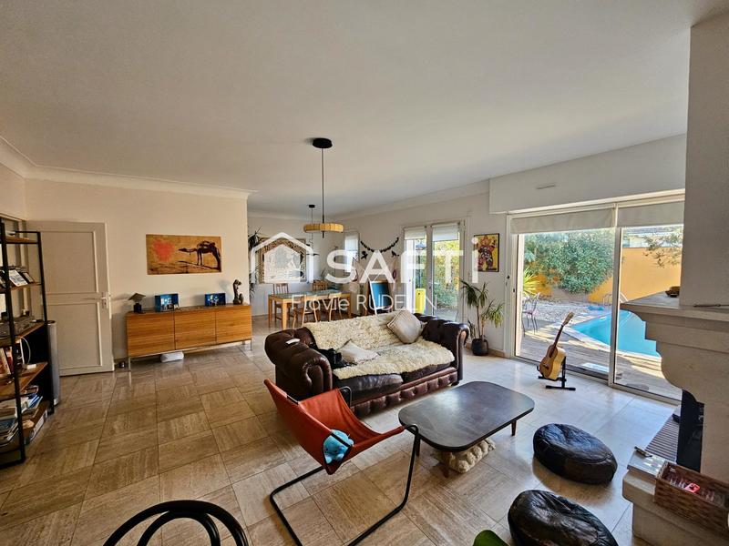 Maison - 140 m² - 5 pièces