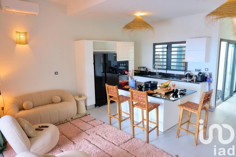 Maison - 106 m² - 5 pièces