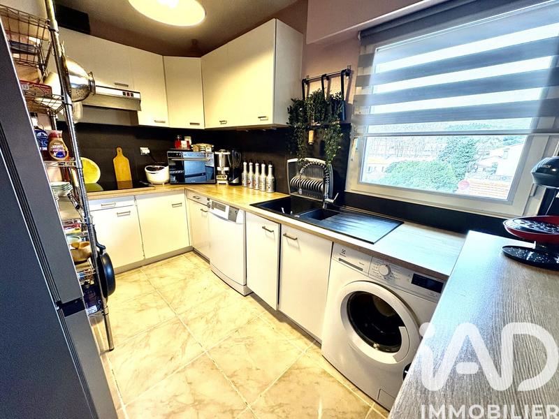 Appartement - 75 m² - 4 pièces