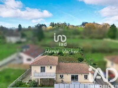 Maison - 153 m² - 5 pièces