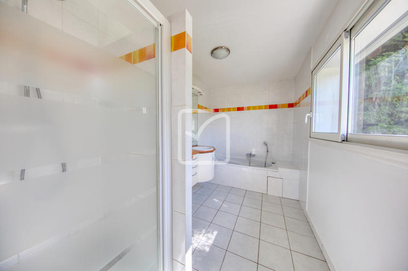 Villa - 154 m² - 5 pièces