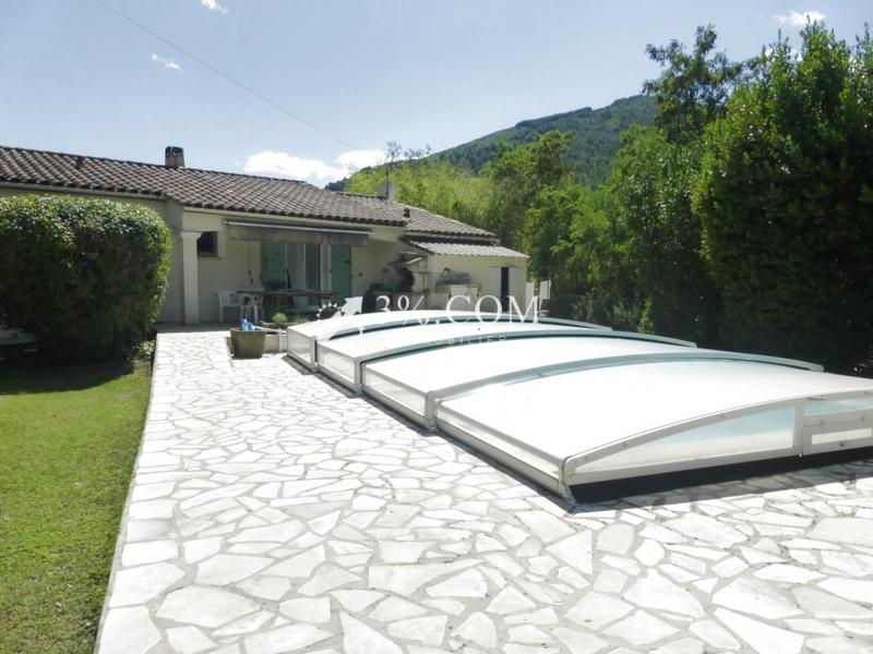 Maison - 103 m² - 5 pièces