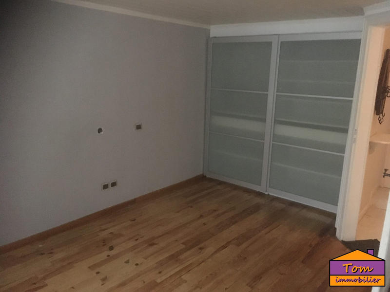 Maison traditionnelle - 76 m² - 2 pièces