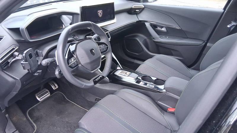 Peugeot 2008 1.2 Hybrid e-Dsc6 136 Gt