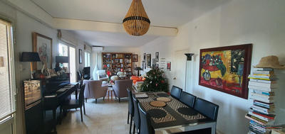 Maison - 218 m² - 6 pièces