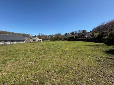 Terrain constructible - 2 280 m²