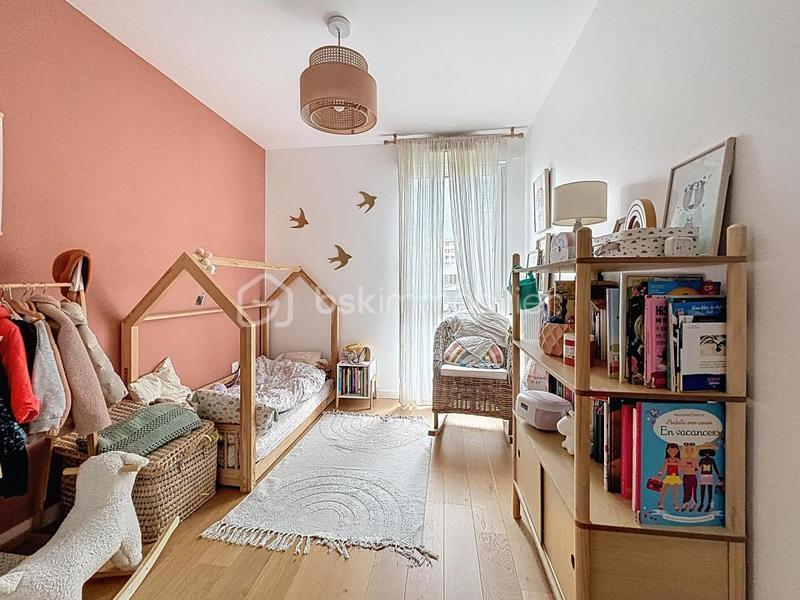 Appartement - 77 m² - 4 pièces