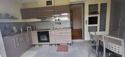 Maison - 106 m² - 4 pièces