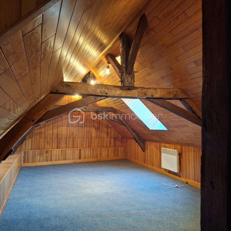 Maison en pierre - 182 m² - 8 pièces