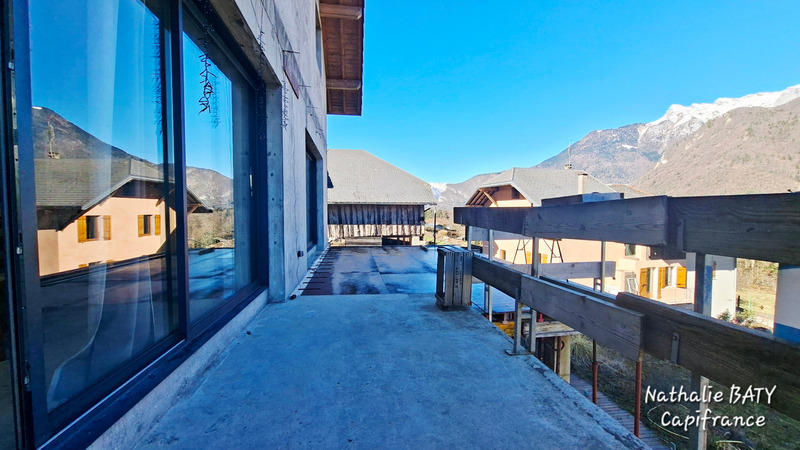 Maison - 182 m² - 7 pièces