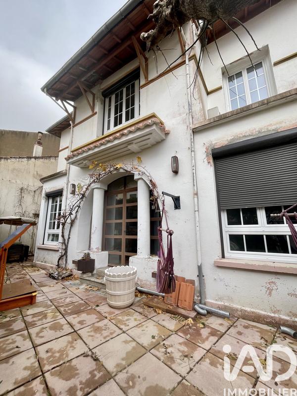 Maison - 195 m² - 5 pièces