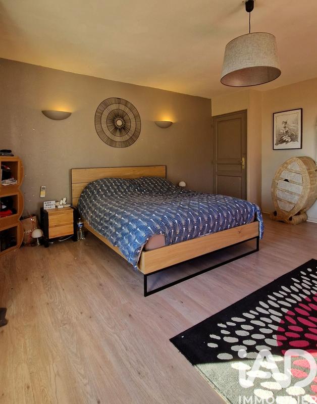 Maison - 172 m² - 5 pièces