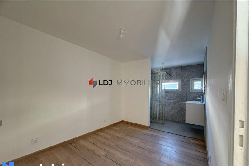 Maison traditionnelle - 124 m² - 7 pièces