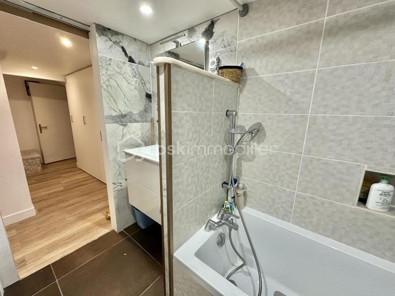 Pavillon - 100 m² - 6 pièces