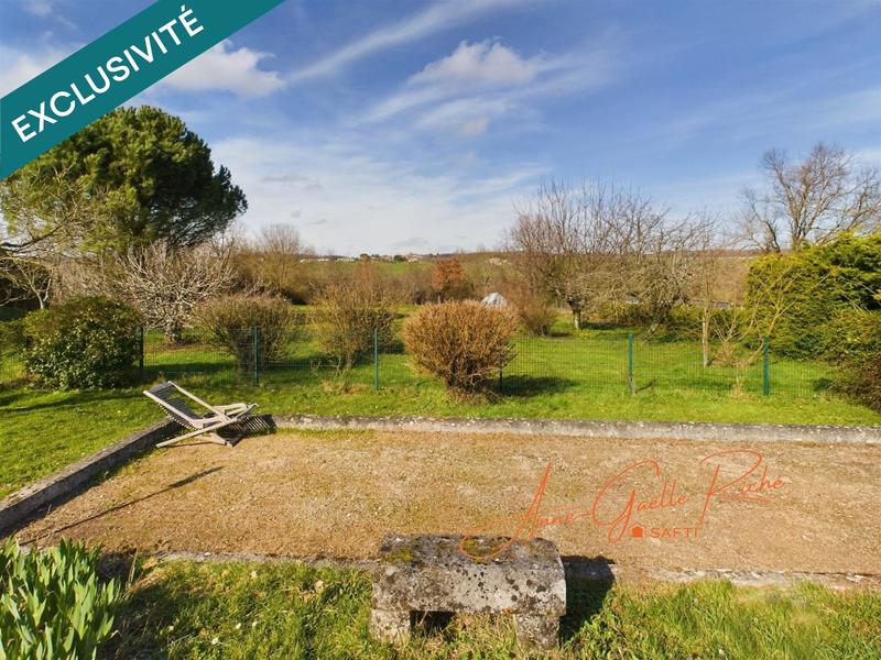 Maison - 300 m² - 16 pièces