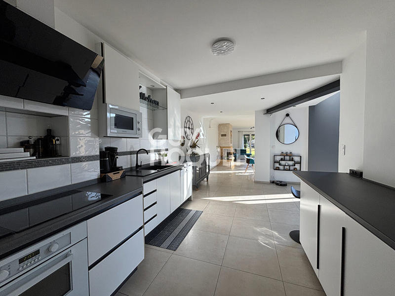 Maison - 165 m² - 7 pièces