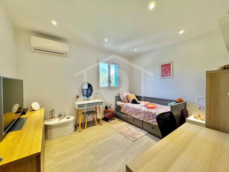 Maison - 132 m² - 4 pièces