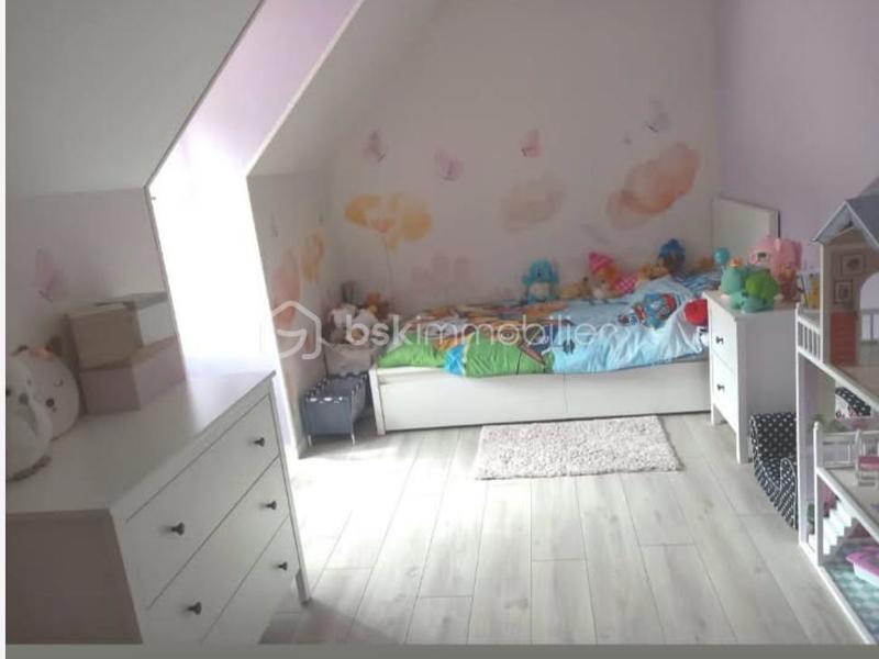 Maison traditionnelle - 107 m² - 5 pièces