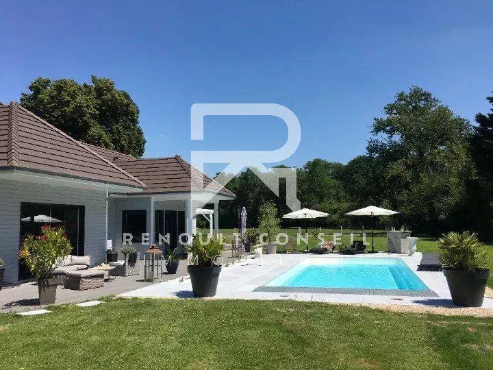 Maison - 169 m² - 5 pièces