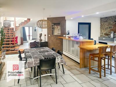 Maison - 127 m² - 5 pièces