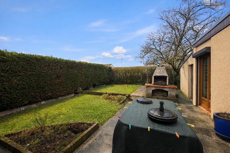 Maison - 92 m² - 4 pièces