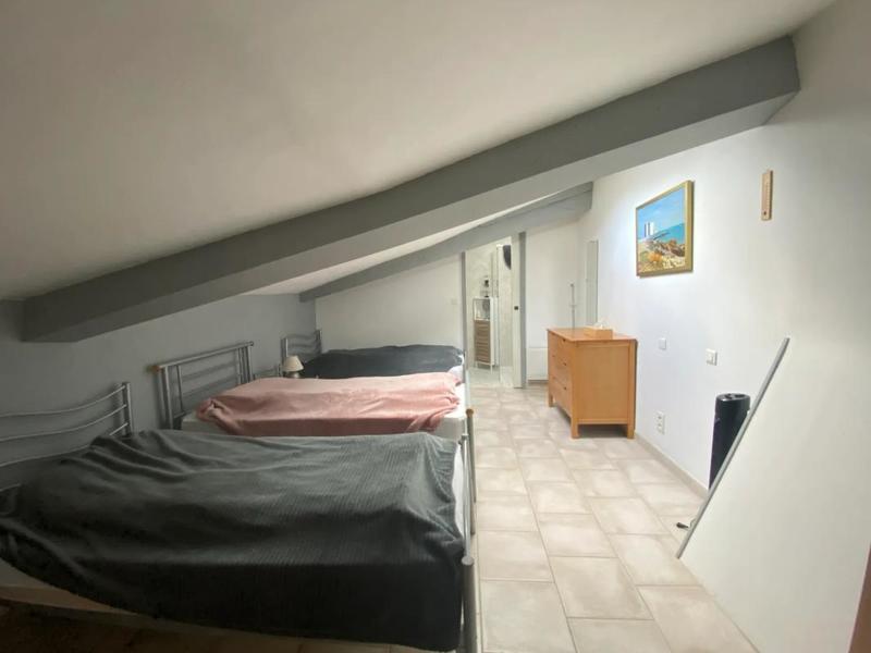 Maison - 361 m² - 15 pièces