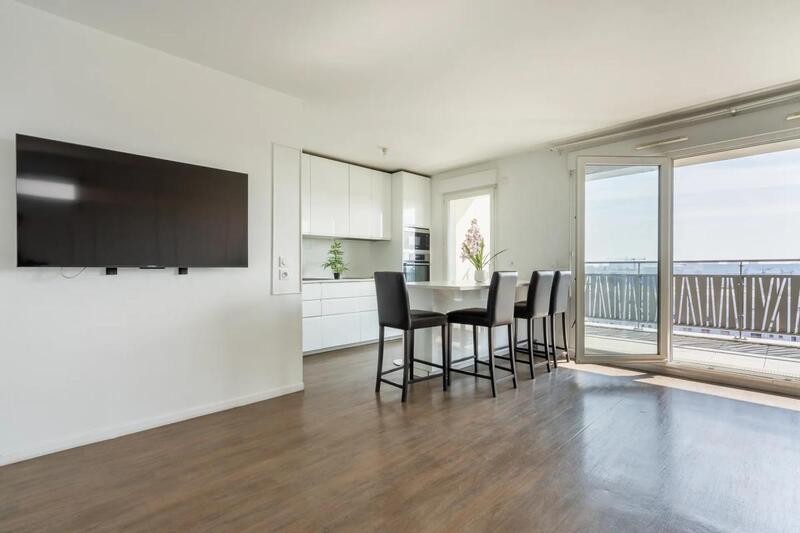 Appartement - 98 m² - 5 pièces