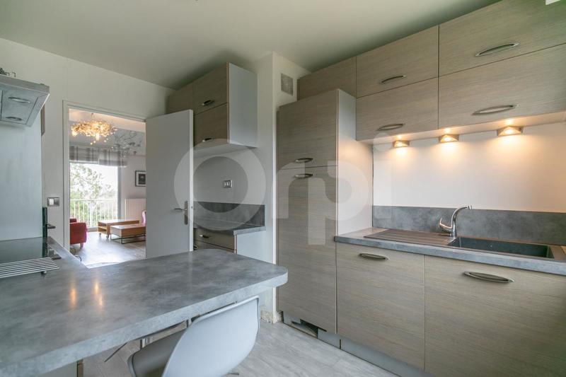 Duplex - 120 m² - 6 pièces