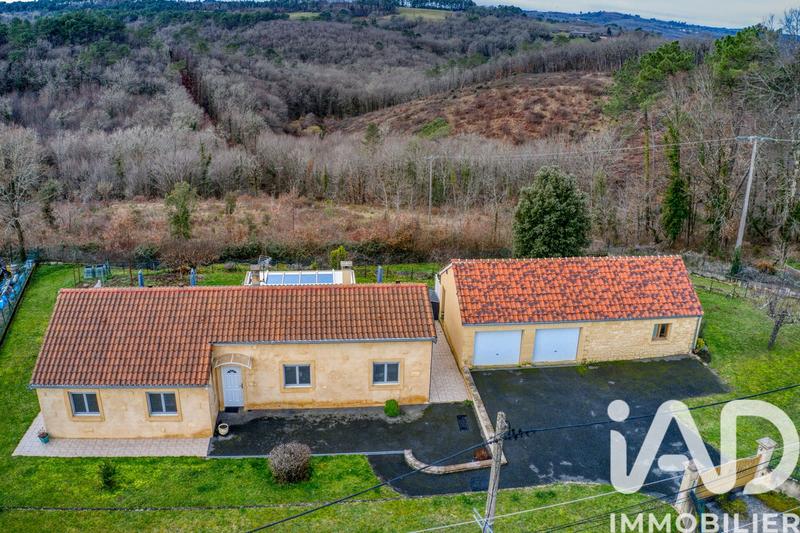 Maison - 122 m² - 5 pièces