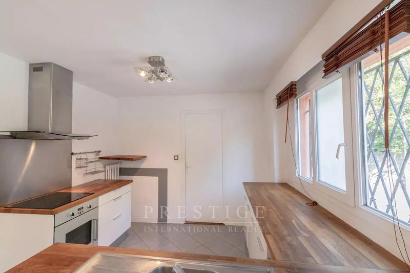 Appartement - 82 m² - 4 pièces