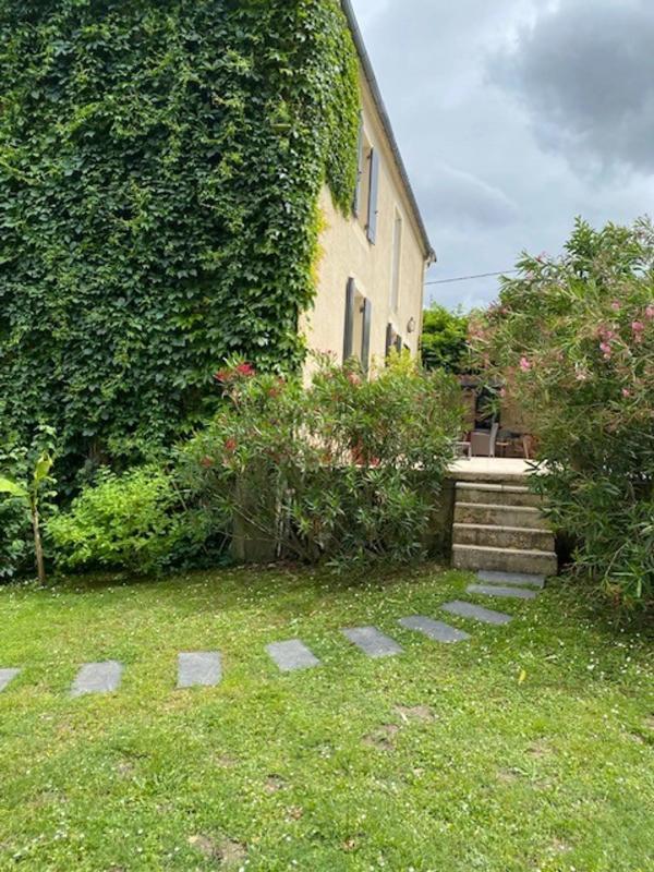 Maison de maîtres - 346 m² - 10 pièces